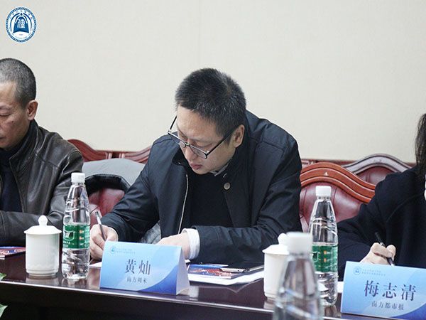 5c16fe388ba08.jpg 5c16fe388ba08.jpg